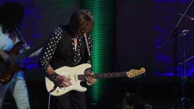 Every time I see him
his averages are so high, - Jeff Beck: Still on the Run