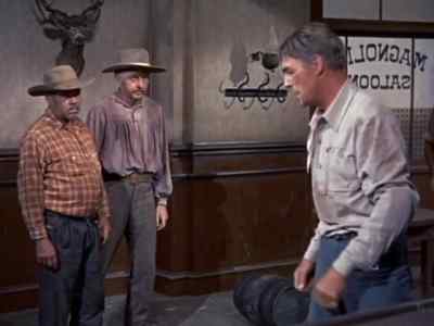 Everybody, back to camp. - Carson City