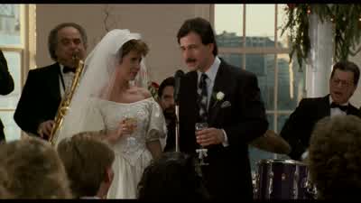Everybody, could I have your attention, please? - When Harry Met Sally
