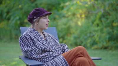 Everybody else feels like
they have to be on for certain people. - Folklore: The Long Pond Studio Sessions