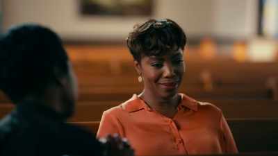 Everybody, fancy, poor, and in between, - Sweet Magnolias