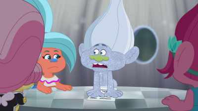 [ everybody gasps ] - Trolls: TrollsTopia