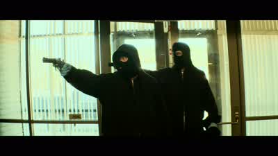 Everybody, get on the fucking ground! - Hell or High Water