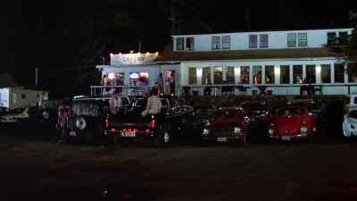 Everybody, get out
for some beers! All right! - Friday the 13th Part 2