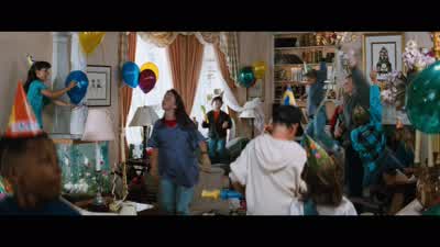 ♪ Everybody jump, jump, jump, jump, jump... - Mrs  Doubtfire