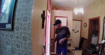 Everybody just for whatever
reason leaves this door like - The House in Between