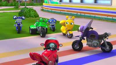 - Everybody?
- Monster Trike 3000, my hero? - Ricky Zoom