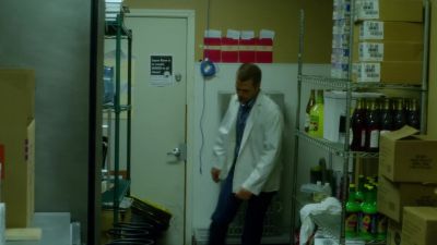 Everybody out! - NCIS: Los Angeles