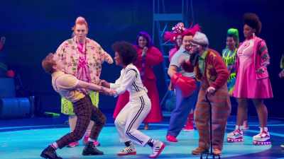 Everybody,
places for the concert! - The SpongeBob Musical: Live on Stage!