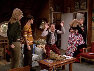 EVERYBODY, PLEASE... - 3rd Rock from the Sun