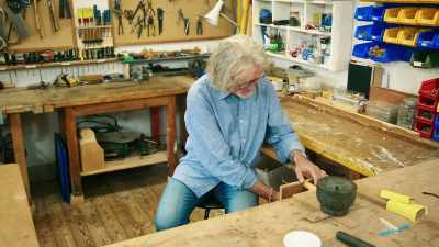 - Everybody running?Yeah.
- Everybody excited? - James May and the Dull Men