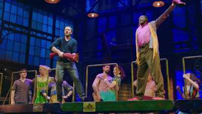 ♪ Everybody ♪ - Kinky Boots: The Musical