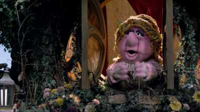 Everybody, my son's a fountain genius! - Fraggle Rock: Back to the Rock