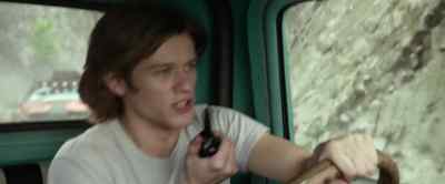 Everybody, stay close.
It's going to
get tight up here. - Monster Trucks