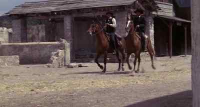 Everybody stay put! - Cattle Annie and Little Britches