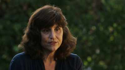 Everybody is suddenly
reading Amy Pascal's - Cyberwar