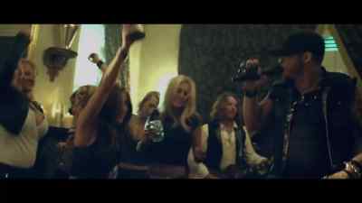 Everybody had trap beats
in their songs, - LOUDER: The Soundtrack of Change