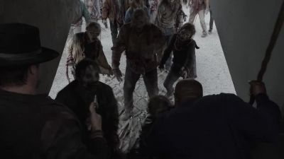 Everybody's on the plane. Go, go! - Fear the Walking Dead