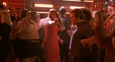 ♪ Everybody's shaking - Shallow Hal