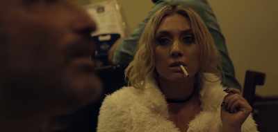 Everyone calls me Grace. - Hollywould