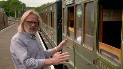 Everyone was crammed
into these compartments - Great Rail Restorations with Peter Snow
