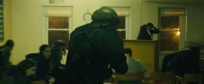 Everyone, get on the ground now!
Get down! Get down! - Captive State