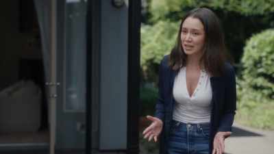 Everyone I trust has been
lying to me and betraying me, - The Surrogate Scandal