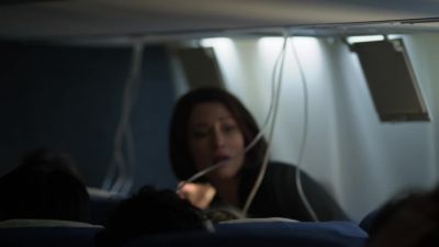 Everyone, it's all right. It's okay. - Supergirl