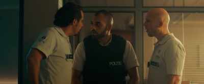 - Everyone knows they're guilty.
- Moroccans have each other's backs. - Gangsta