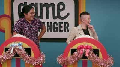 (everyone laughing) - Game Changer