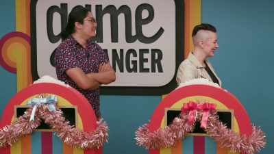 (everyone laughing) - Game Changer