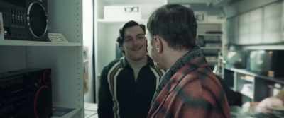 Everyone makes money.
Only the insurer loses. - How I Fell in Love with a Gangster