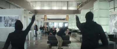 -Everyone on the ground now!
-[people screaming] - The Out-Laws