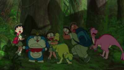 Everyone ran back to the time machine at full speed - Doraemon: Nobita's New Dinosaur