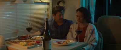 Everyone turns into a bridezilla - A California Christmas: City Lights