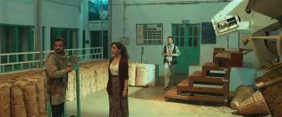 Everyone wants to be home
before nightfall, ma'am. - Bhoot Police