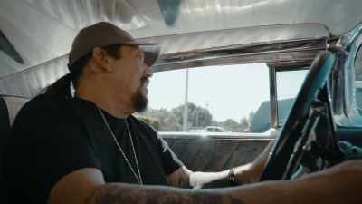 Everything, everything,
like family... Hi, Benz! - Inmate #1: The Rise of Danny Trejo