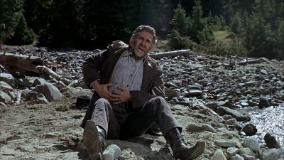 Everything happens to me Now I'm shot by a child - True Grit