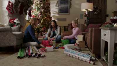 Everything he
does, he does 110% - Tails of Christmas