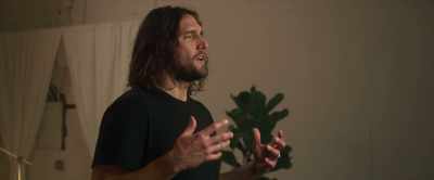 Everything I owned, - The Minimalists: Less Is Now