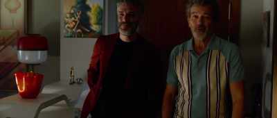Everything I've earned, I've invested it
in this house and these paintings. - Pain and Glory