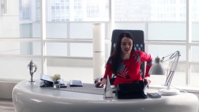 Everything okay? - Supergirl