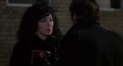 Everything seems like nothing to me now I want you in my bed - Moonstruck