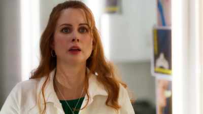EVIE: Got it. I'll be right
there. - Mixed Baggage