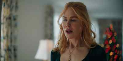 - Ew! Hot? That's disgusting, Dad.
- Do you work with the robots? - Babygirl