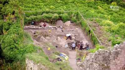 Excavations continue at Bamburgh. - Curse of the Ancients with Alice Roberts
