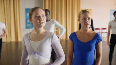Excellent question. I'm Romy
Jensen, and I'm here to train
with you, sir. - Find Me in Paris