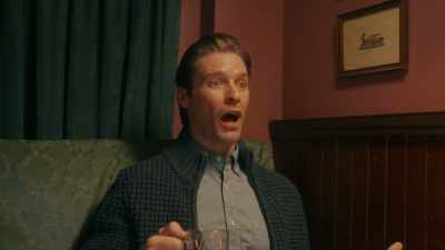 Except for when you're
giving out speeding tickets - Christmas at the Holly Hotel