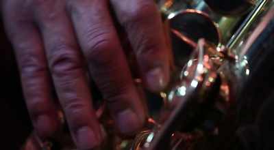 (exciting jazz music) - Ron Carter: Finding the Right Notes