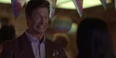 (EXCLAIMS) - The Muppets Mayhem